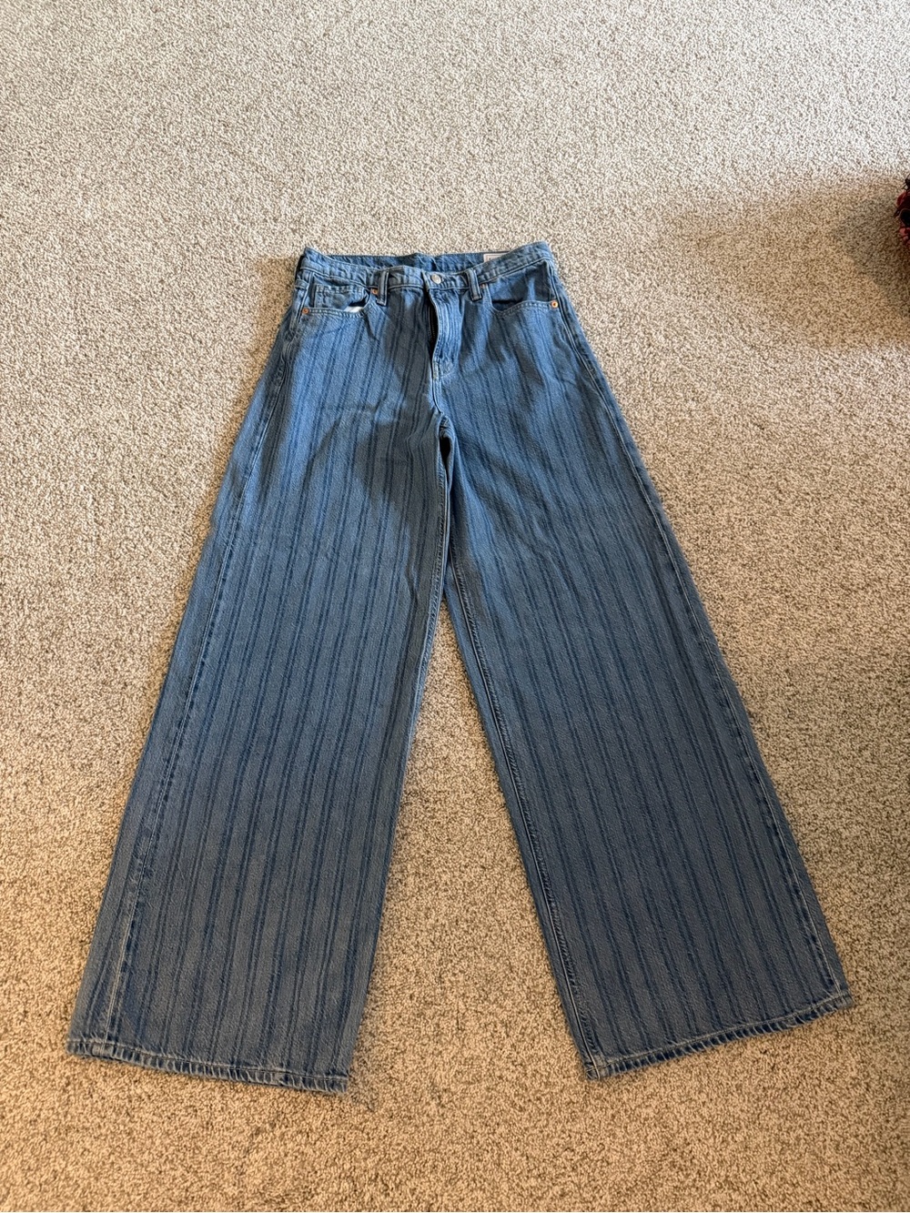 Gap mid rise ultra soft baggy jeans - Picture 2 of 4